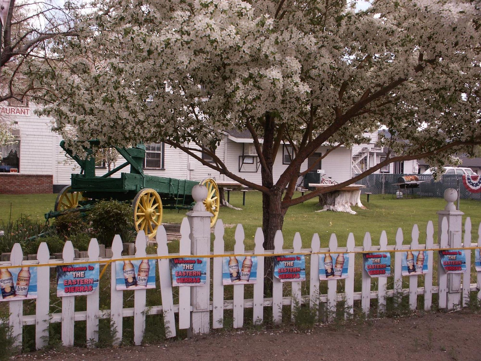 Bridgeport Inn 3*